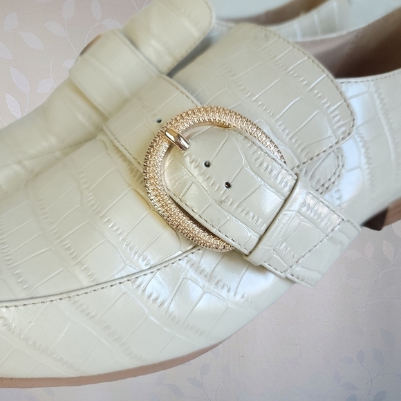 Bared Footwear Croc Embossed Leather Loafers Cream White Gold Buckle Size 40 - Picture 5 of 15